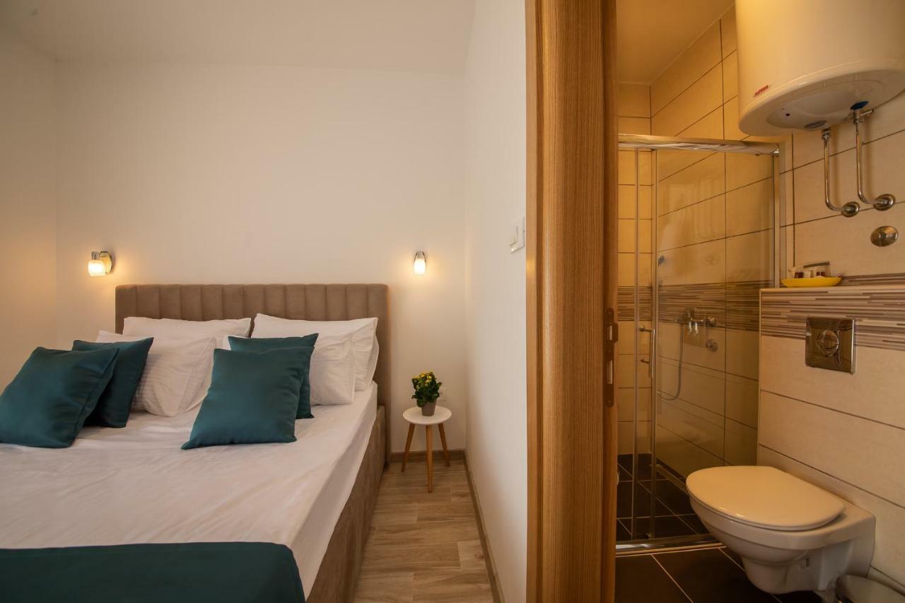 Apartments Vojislav Вирпазар Екстериор снимка